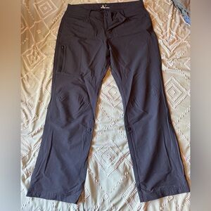 Ascend Black Women's Outdoor Cargo Trousers